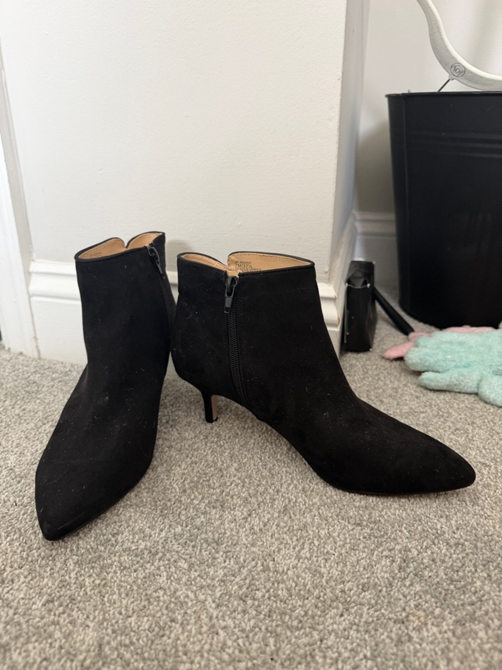 Jessica Simpson Black Suede Pointed Kitten-Heel Ankle Boots